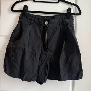 Aritzia Babaton Black High Waist Shorts Relaxed Fit
